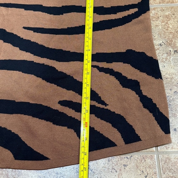 NWT Chicos Animal Zebra Print Sweater Top Sz 3 XL Bateau Neck Casual Fall Casual - Picture 3 of 12